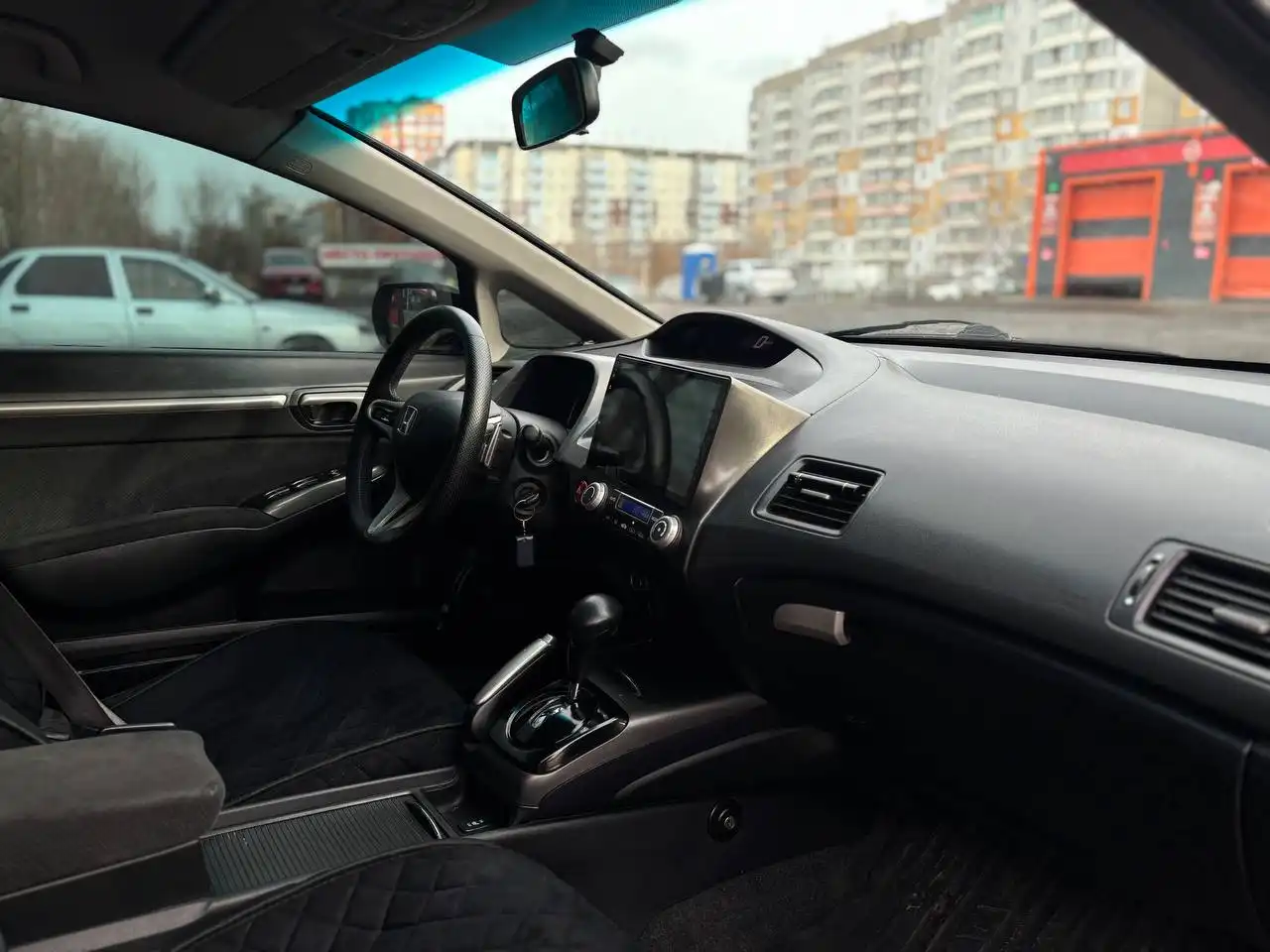 Продам Honda Civic 2011 1.8 VTEC АКПП