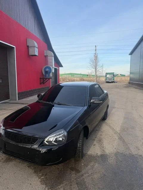 Продажа автомобиля Lada Priora 2010 года с автозвуком и тюнингом - Авто в Красноярск