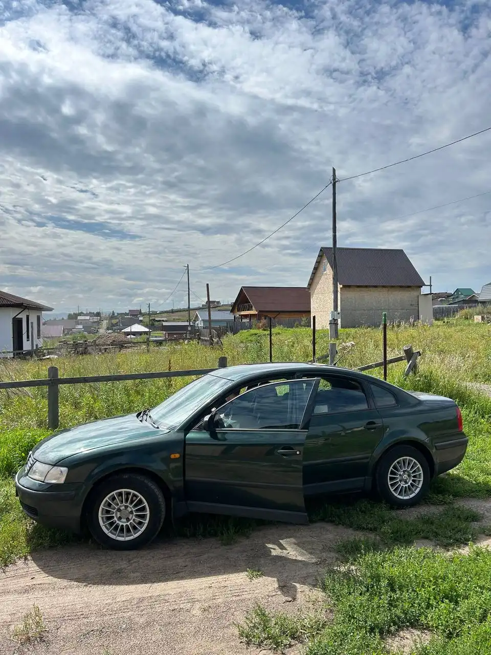 Продам Volkswagen Passat 1.6 атмосферный, механика