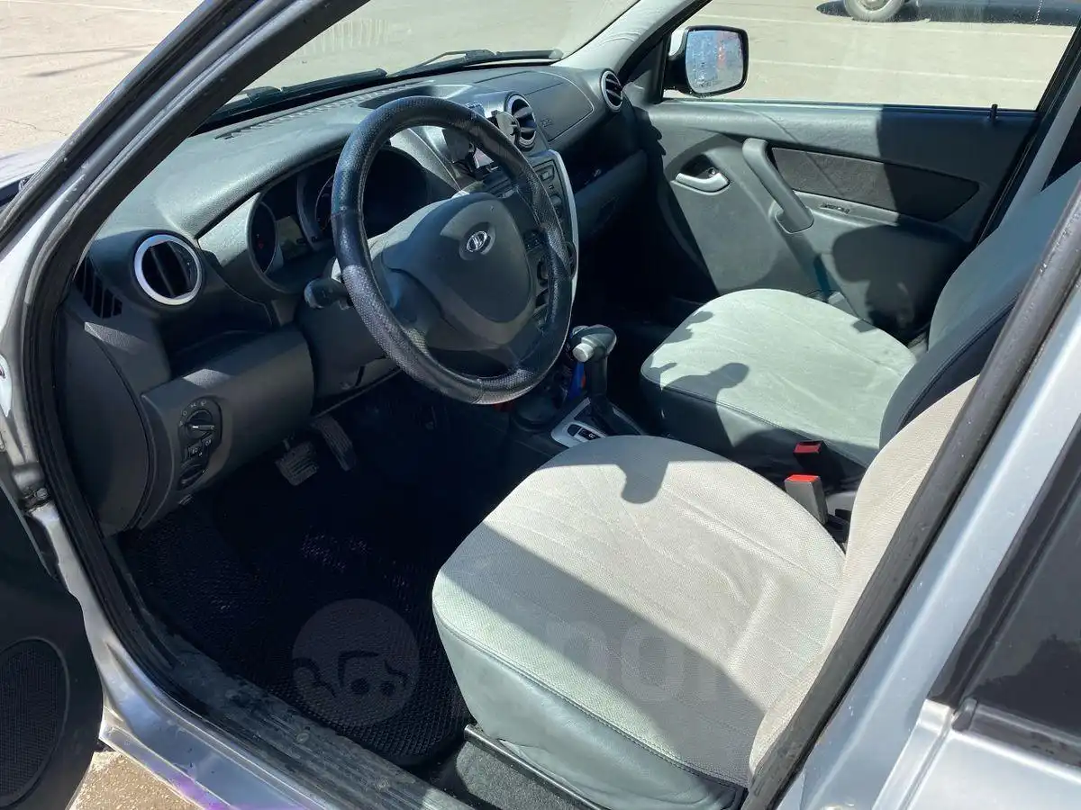 LADA Granta 2013 года, 1.6 AT Люкс, отличное состояние