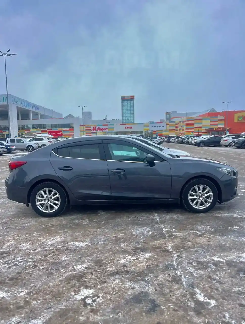 Продажа автомобиля Mazda с полным приводом