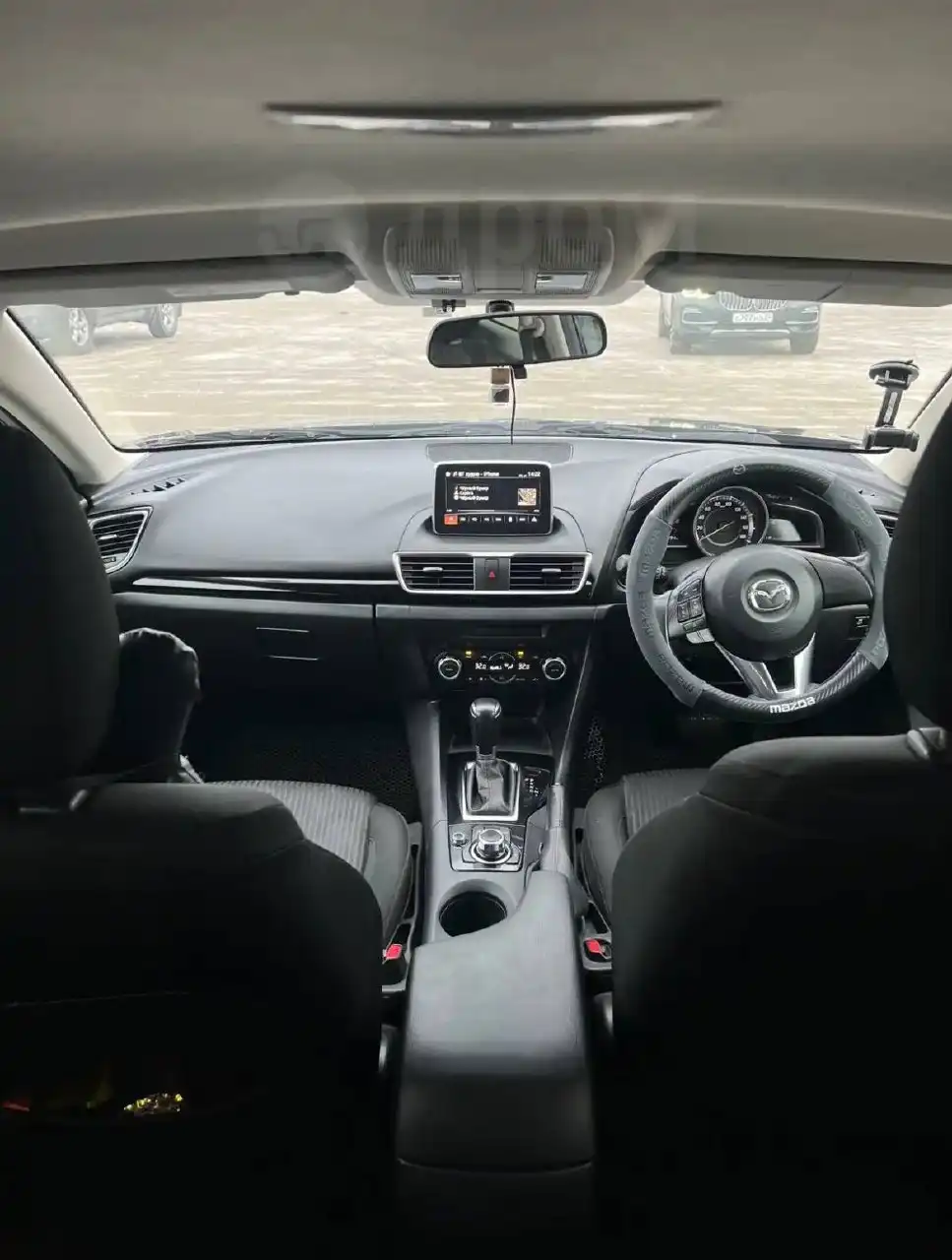 Продажа автомобиля Mazda с полным приводом