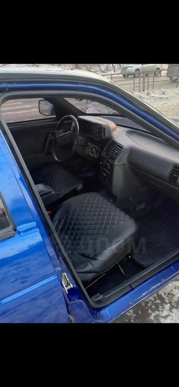 АвтоОбмен с задним приводом и подогревом сидений