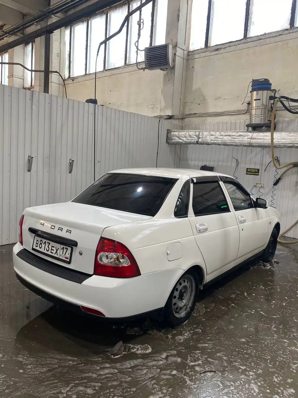 Продается Лада Приора 2011 года выпуска