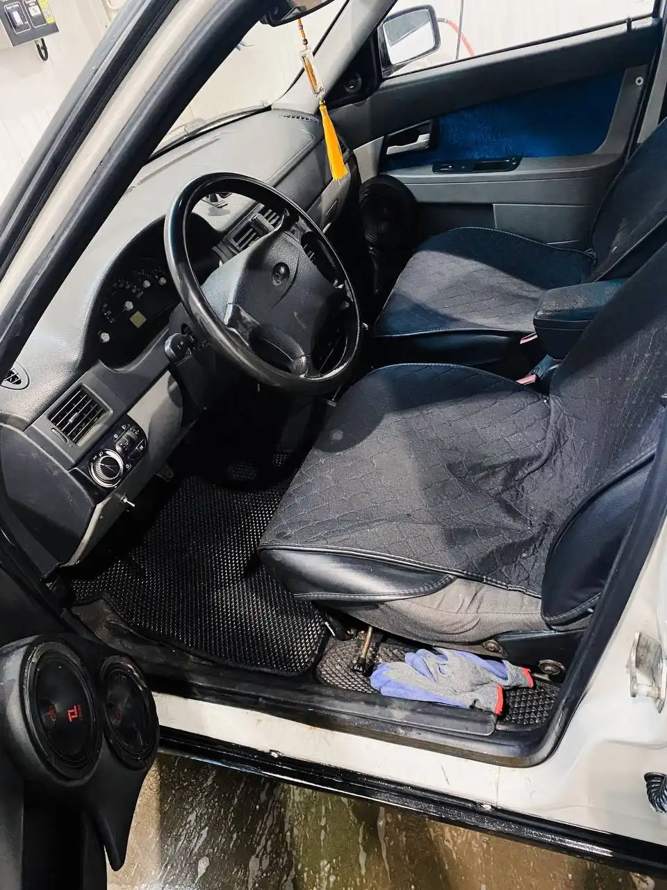 Продается Лада Приора 2011 года выпуска