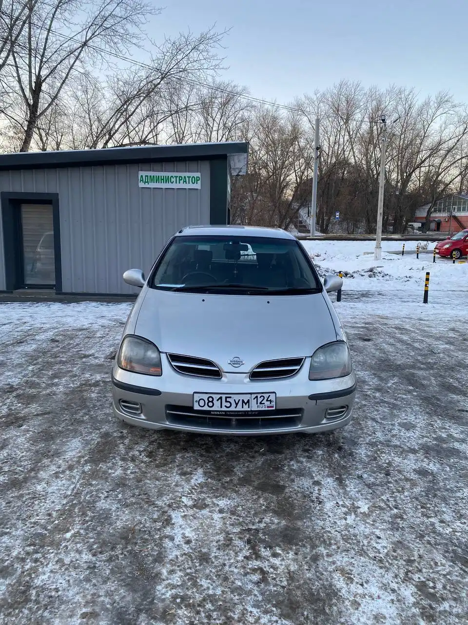 Продажа Ниссан Тино 1998 года 2л двигатель - Авто в Красноярск