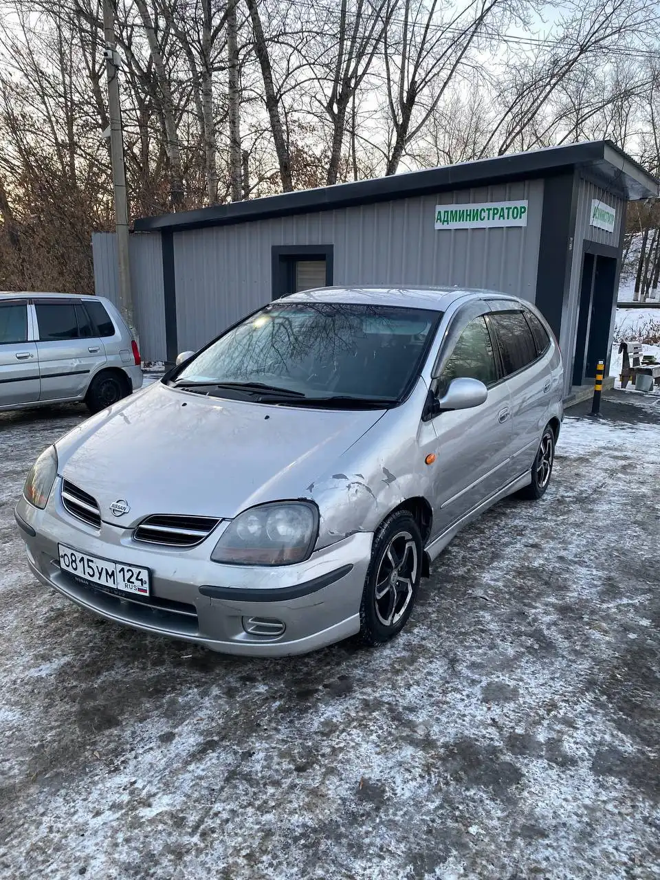 Продажа Ниссан Тино 1998 года 2л двигатель - Авто в Красноярск