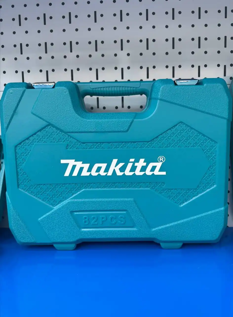 Набор инструментов Makita 82 предмета - Барахолка в Красноярск