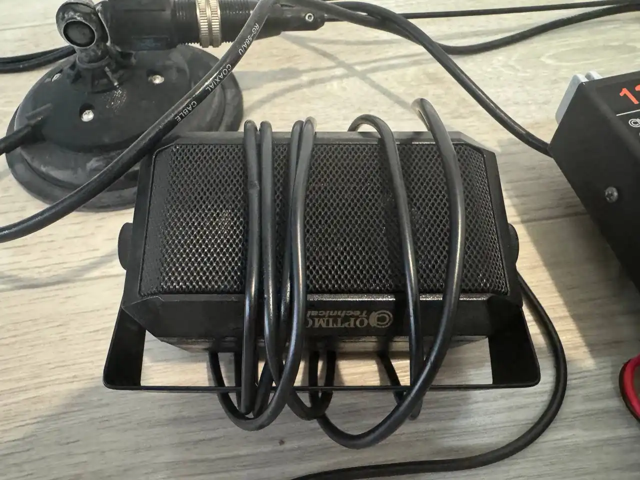 Рация Motorola 270 с выносным динамиком и антенной - Рации и радиостанции (Электроника) в Красноярск