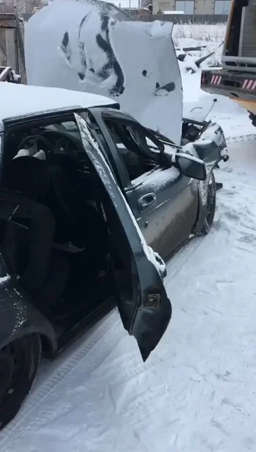 Продам Приору хетчбэк после ДТП - Квадроциклы в Сосновоборск