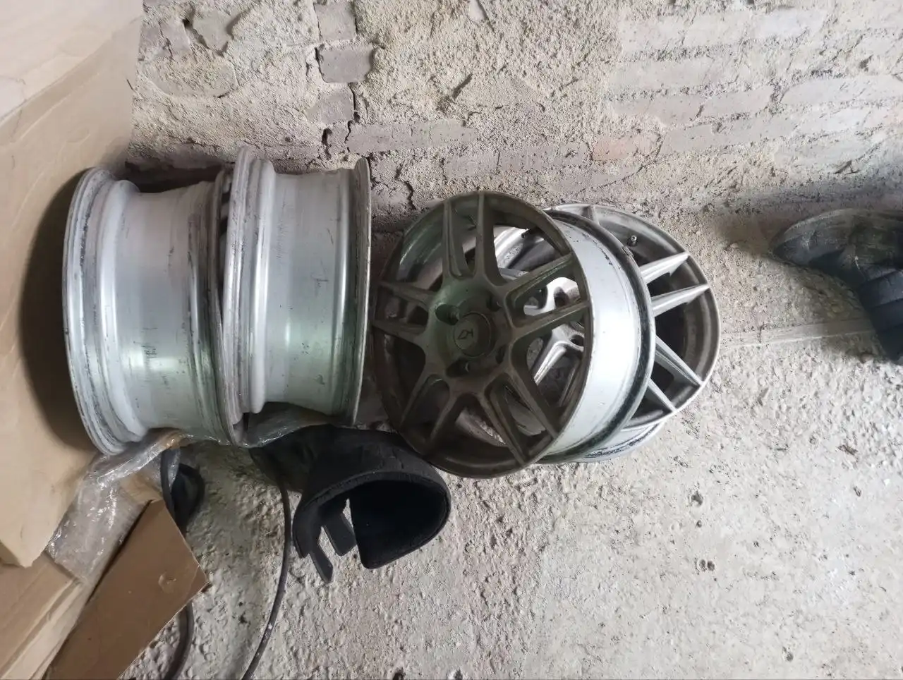 Продам литье Р15 для Honda 4x114.3 - Запчасти (Авто) в Красноярск