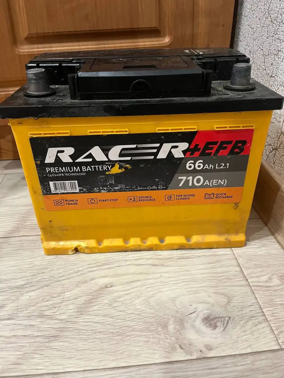 Аккумулятор Racer для автомобиля - Аккумуляторы (Запчасти) в Красноярск