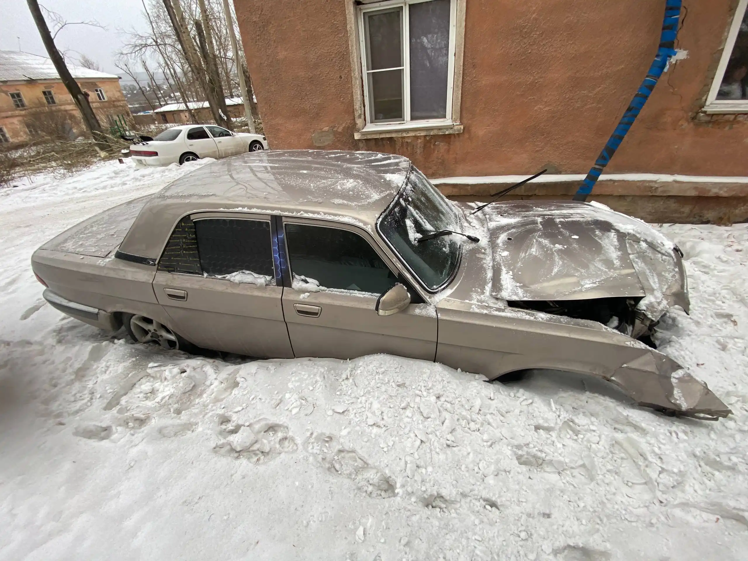 Продажа Волги 31105 в разбор - Автозапчасти (Запчасти) в Красноярск