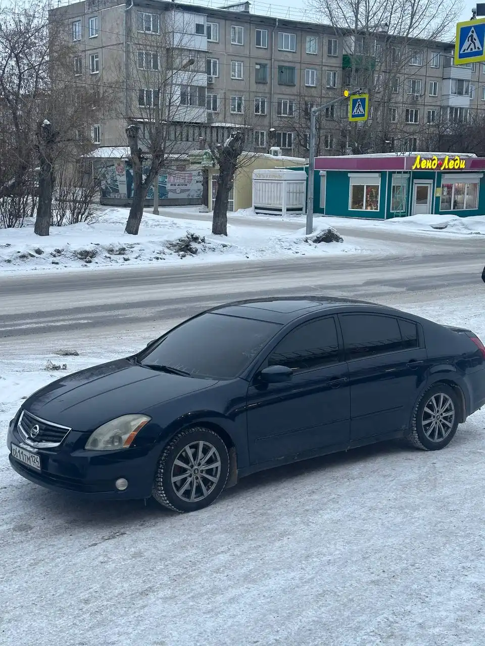 Продажа или обмен автомобиля 2003 года с объемом двигателя 3.5 V6 - Авто в Красноярск