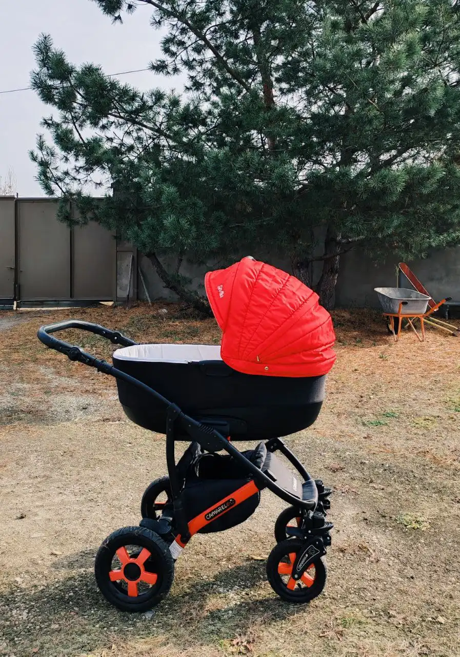 Продам коляску Camarelo Sevilla