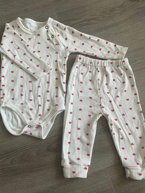 Продам вещи на девочку размер 68-74 - частное объявление в Владивосток