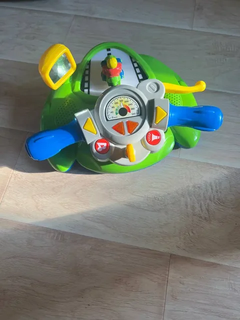 Продам игрушечный руль - Хобби и отдых в Владивосток