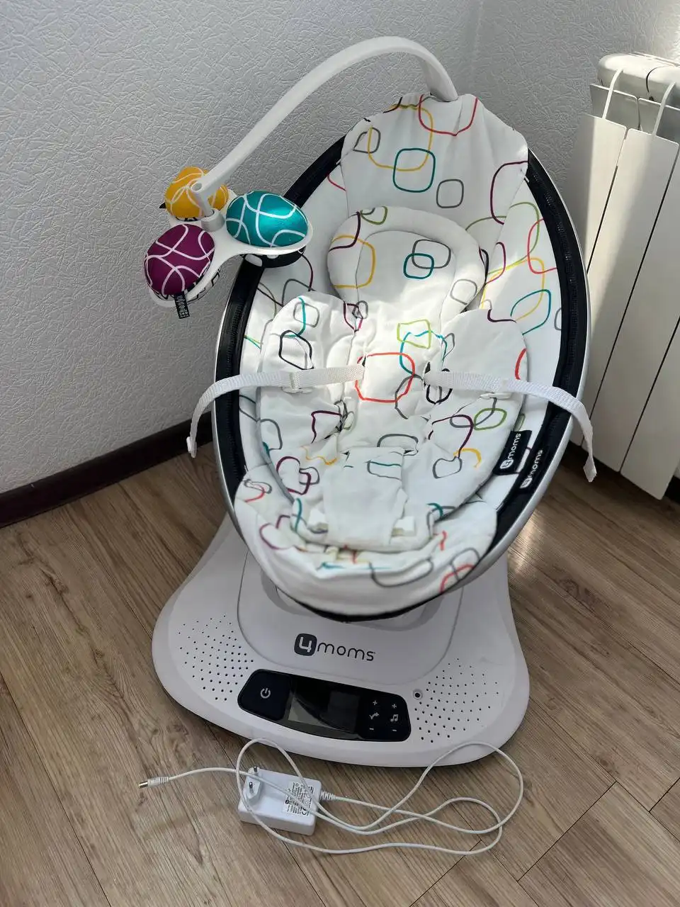 Продажа электрокачели 4moms