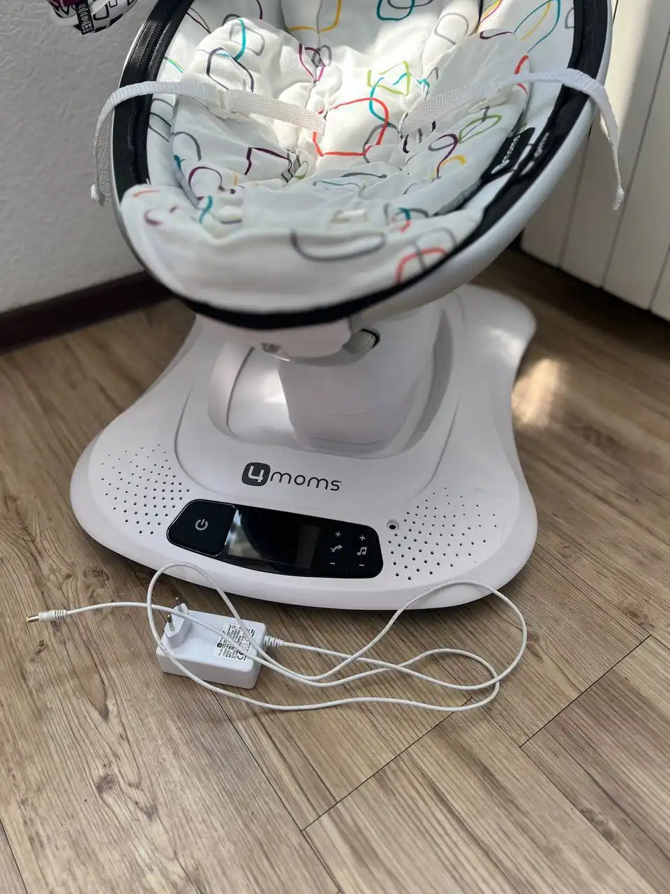 Продажа электрокачели 4moms