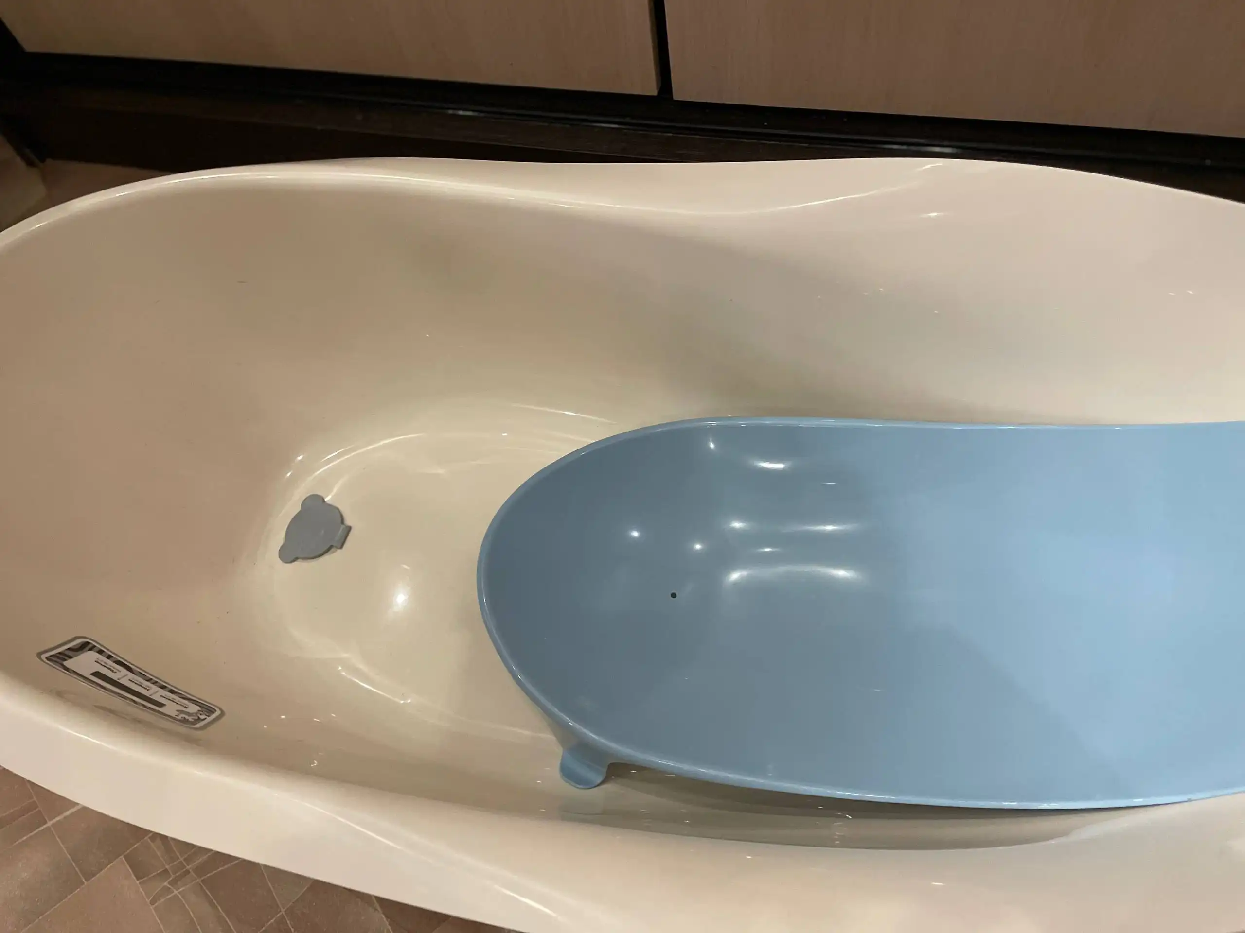 Продам ванночку