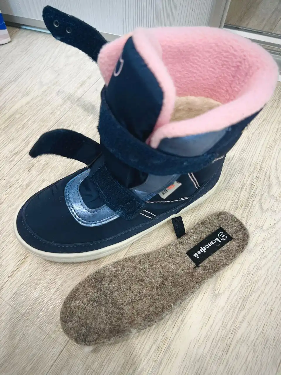 Продам новые мембранные ботинки Котофей размер 31