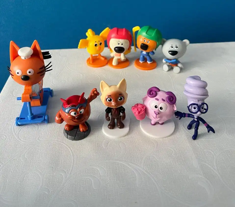 Продам лот игрушек Play Doh