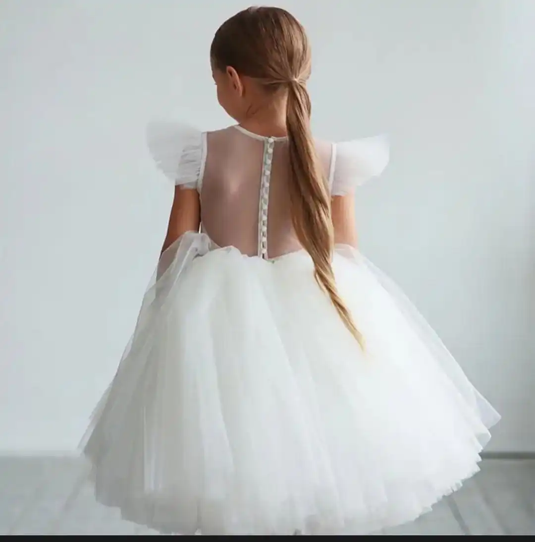 Платье новое красивое 100см