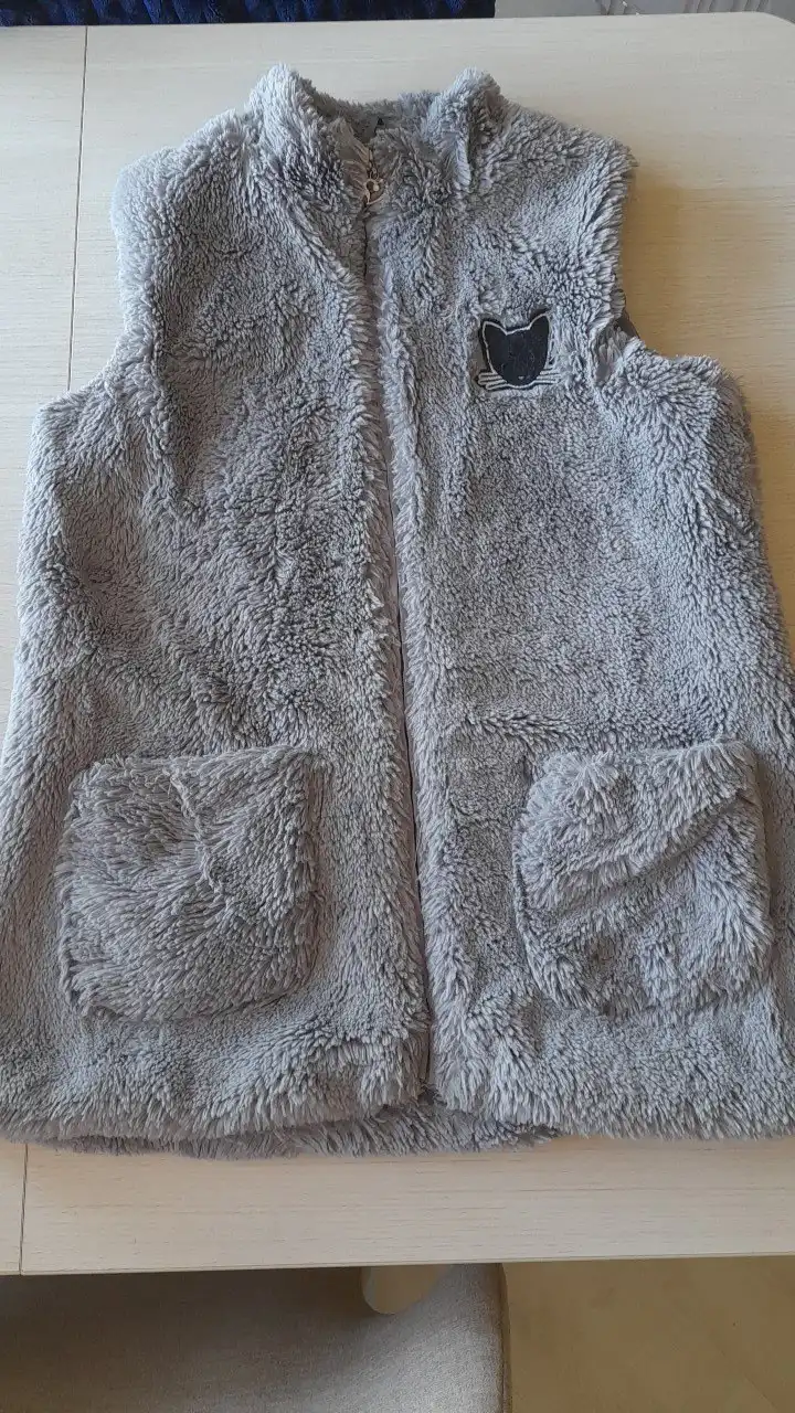 Вещи на девочку размер 116/122