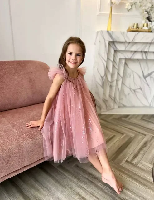 Платье новое с биркой 110 - Одежда для детей в Владивосток