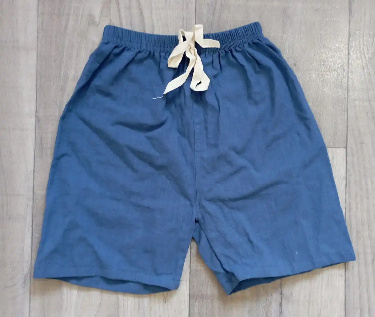 Тонкие шорты новые размер 98-116