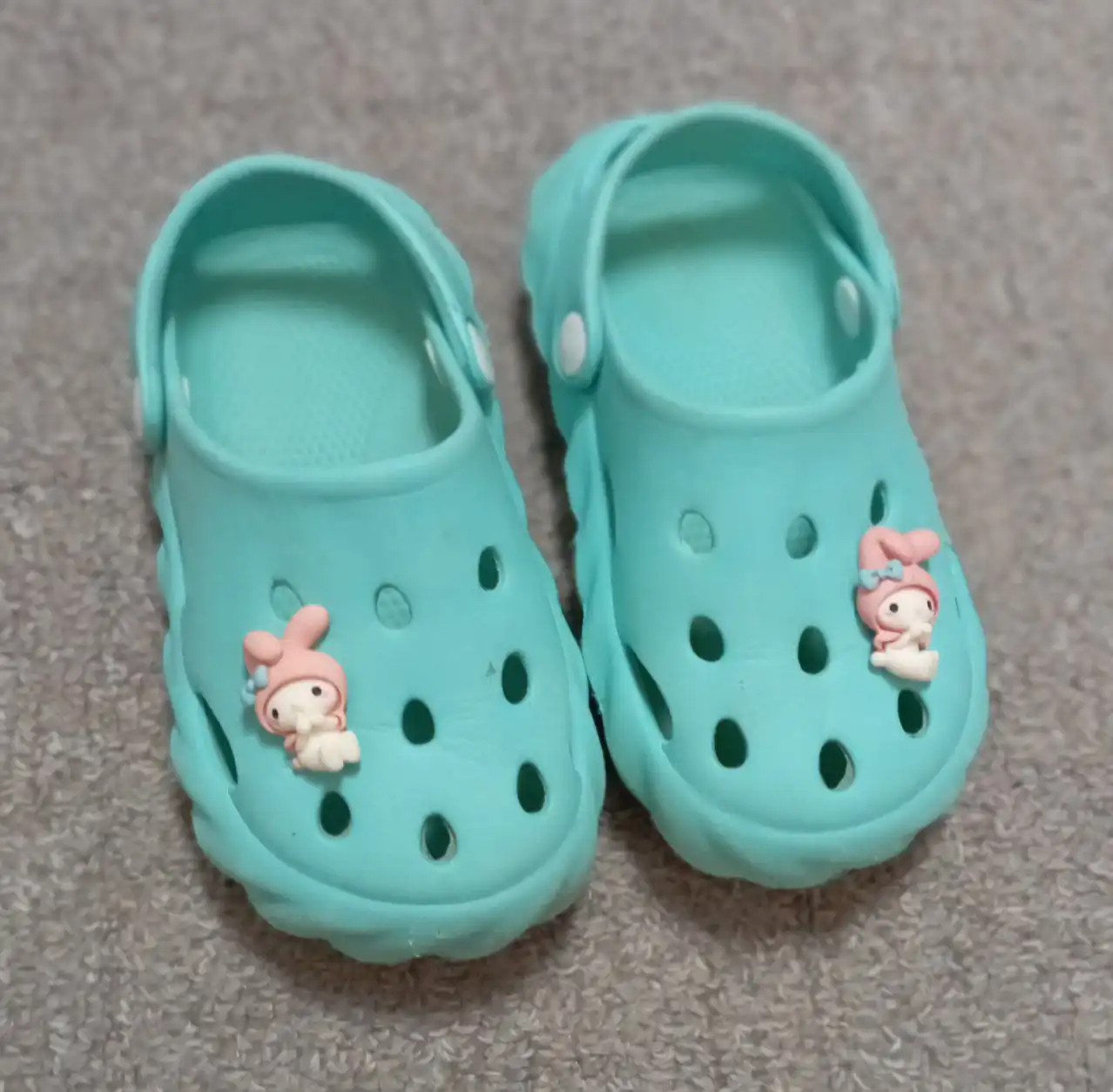 Шлепки б/у 26 размер - Обувь (Одежда) в Владивосток