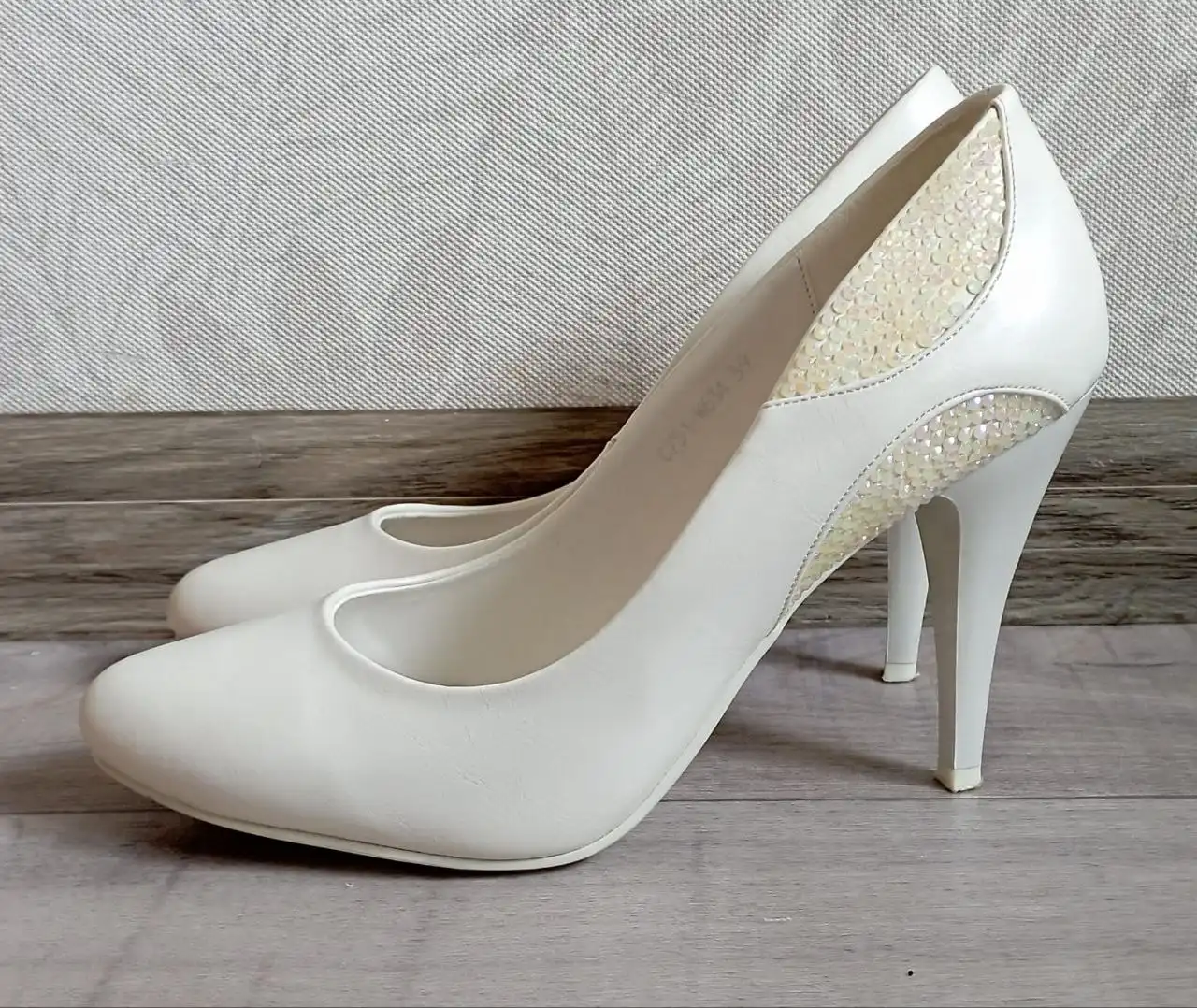 Туфли айвори с перламутром 38 размер - Обувь (Одежда) в Владивосток