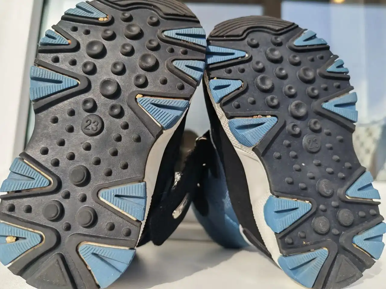 Зимние ботиночки на мальчика - Обувь (Товары для детей) в Владивосток