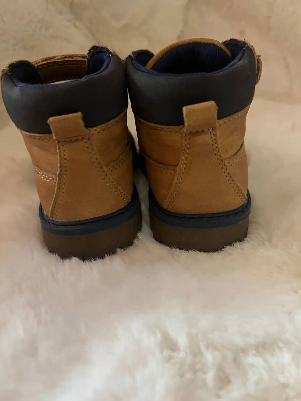 Объявление о продаже с указанием цены - Барахолка в Владивосток