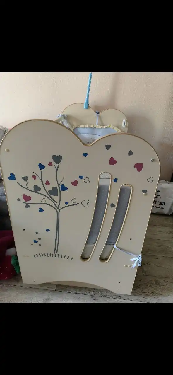 Детская кроватка с маятником и комплектом - Детская мебель (Товары для детей) в Артём