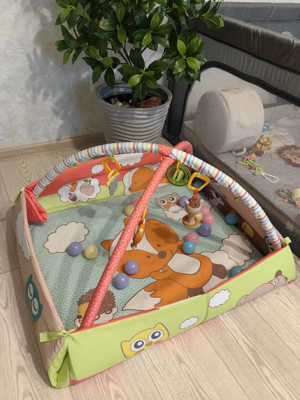 Продам детский развивающий коврик - Развивающие игрушки (Товары для детей) в Владивосток