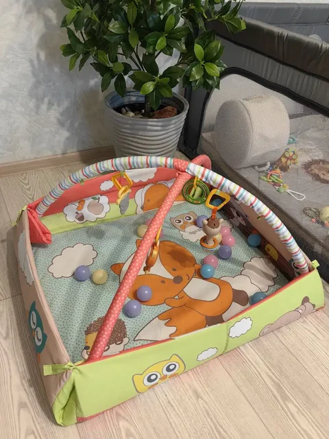 Продам детский развивающий коврик - Люльки и кроватки в Владивосток