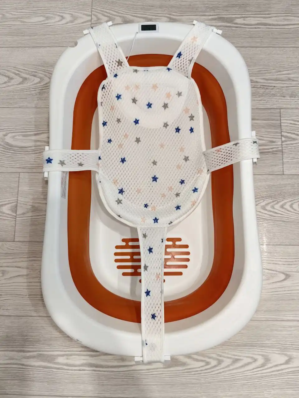 Продам детскую ванночку для купания с термометром и гамачком - Для купания (Товары для детей) в Владивосток