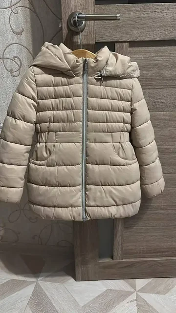 Продам куртку Деми Mayoral и дополнительную одежду - Верхняя одежда в Владивосток