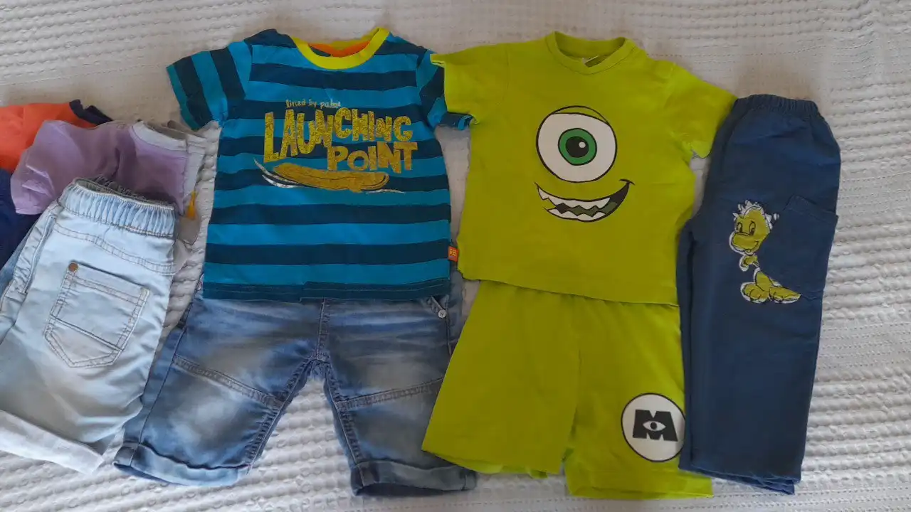 Детская одежда шорты и футболки размер 86-92 - Одежда (Товары для детей) в Владивосток