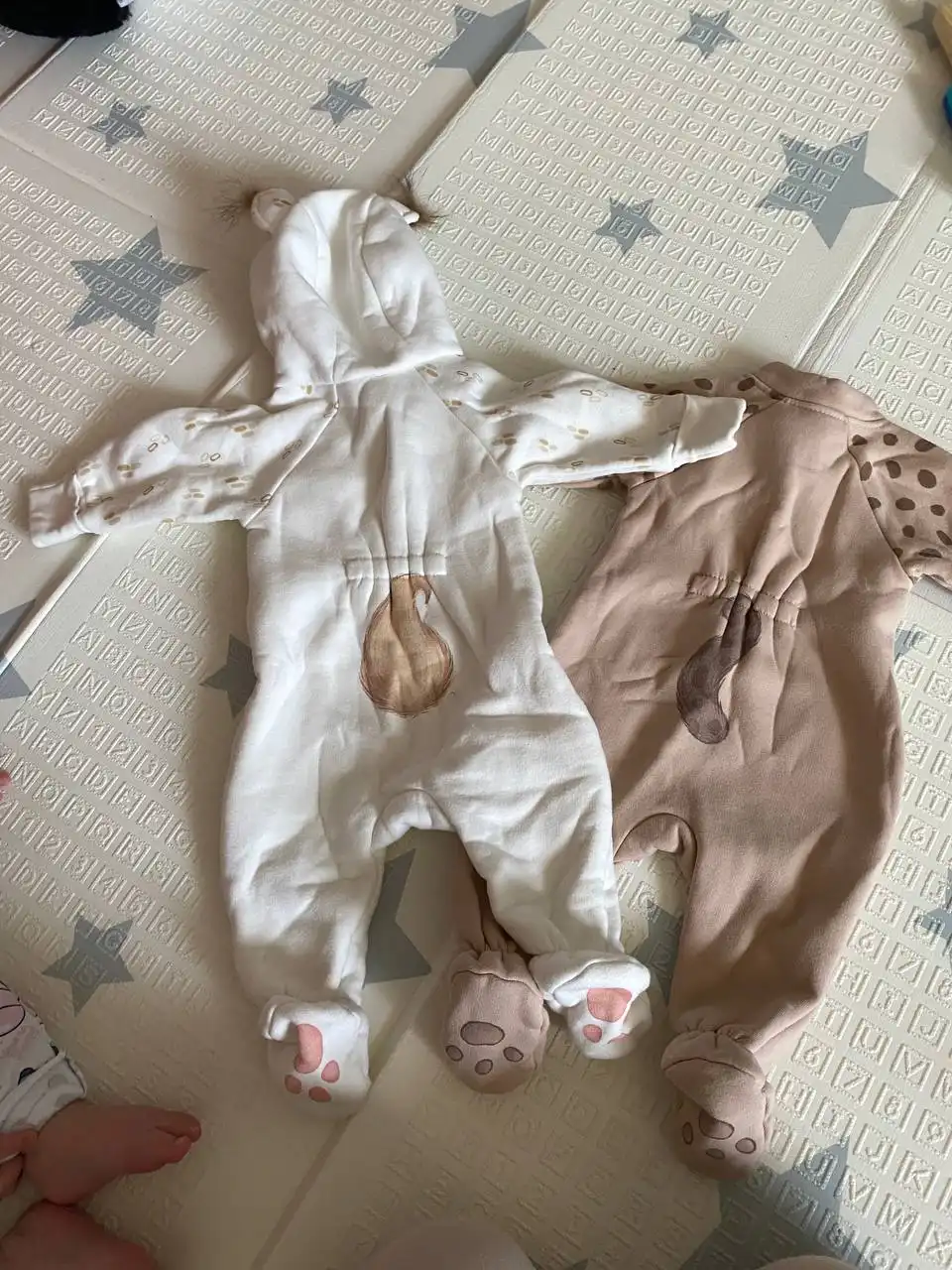 Два комбезика Little star "Белочка" и "Рысь" на рост 56-62см - Одежда для детей (Товары для детей) в Владивосток