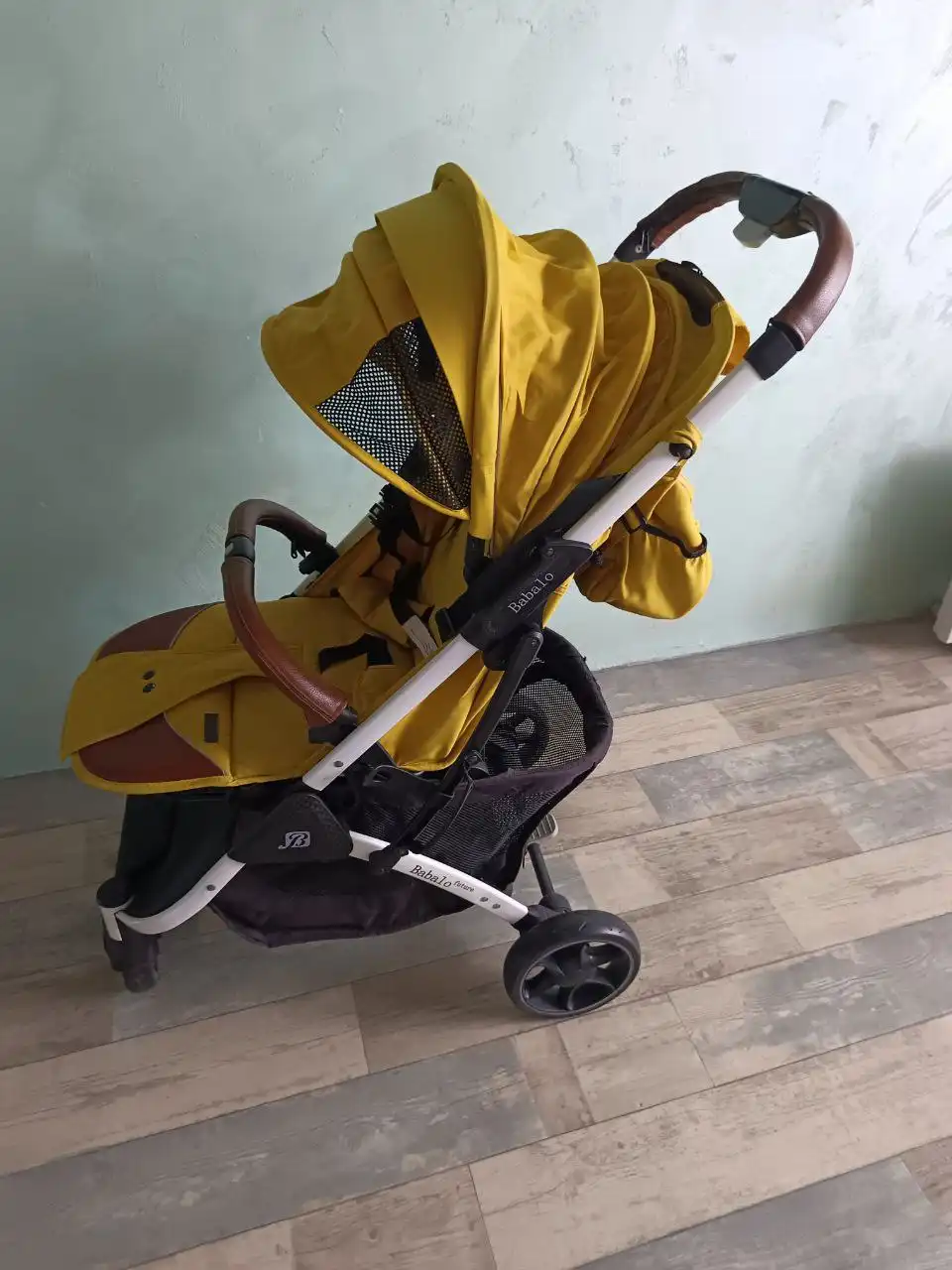 Продам детскую коляску с аксессуарами - Коляски (Товары для детей) в Владивосток