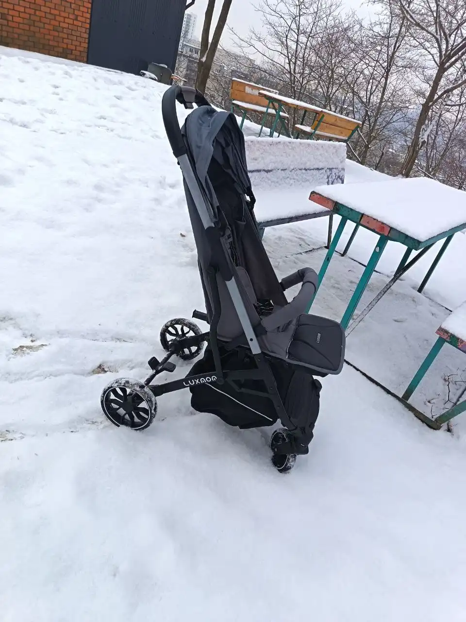 Продам коляску в отличном состоянии - Коляски (Товары для детей) в Владивосток