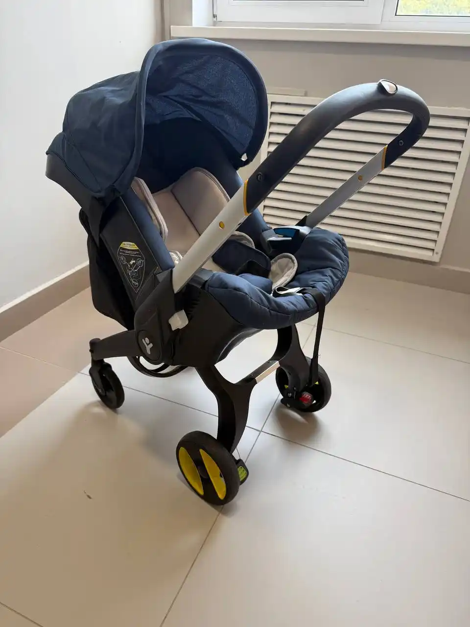 Продам коляски Foofoo 4в1 и Luxmom 2в1