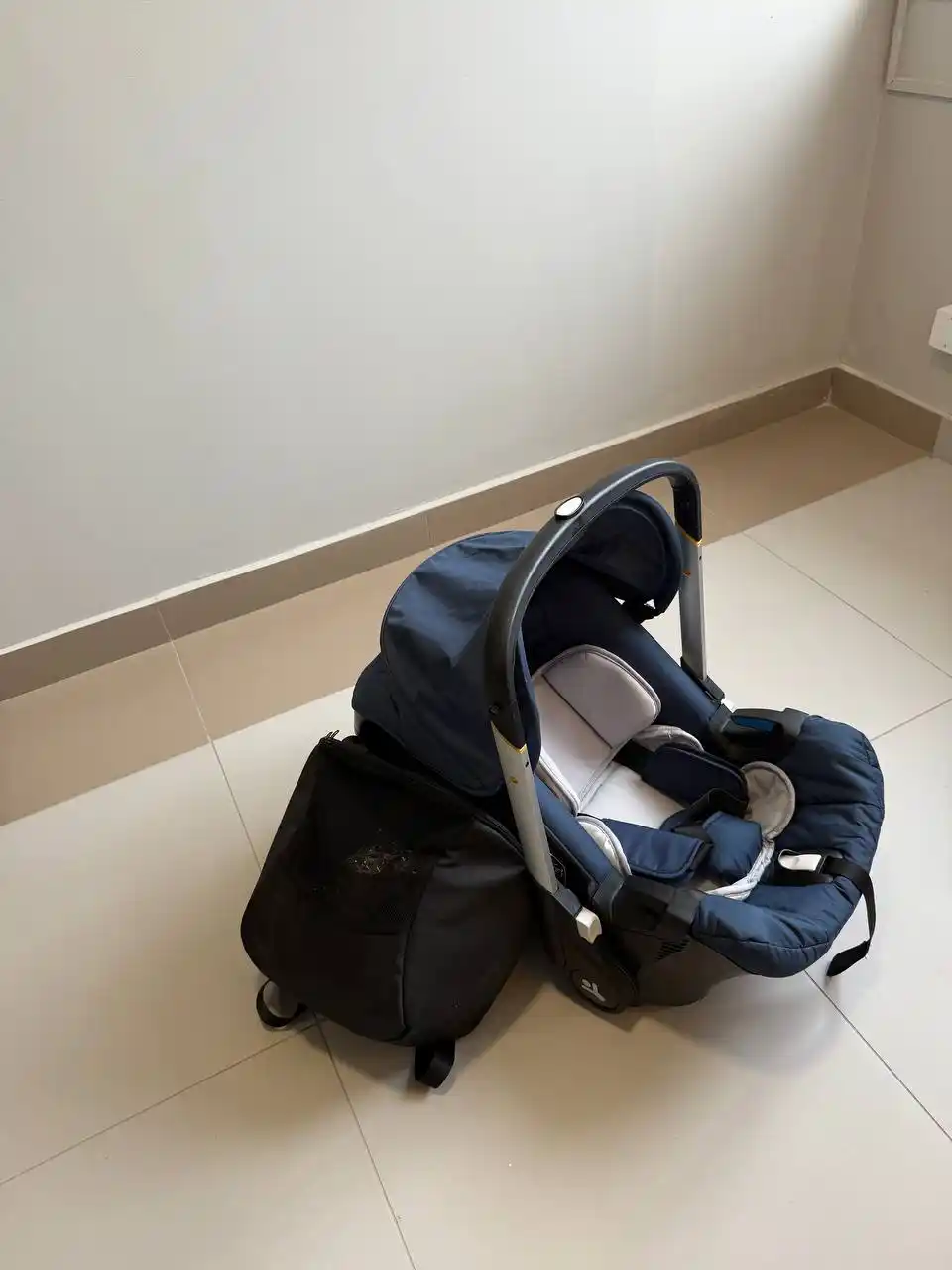 Продам коляски Foofoo 4в1 и Luxmom 2в1