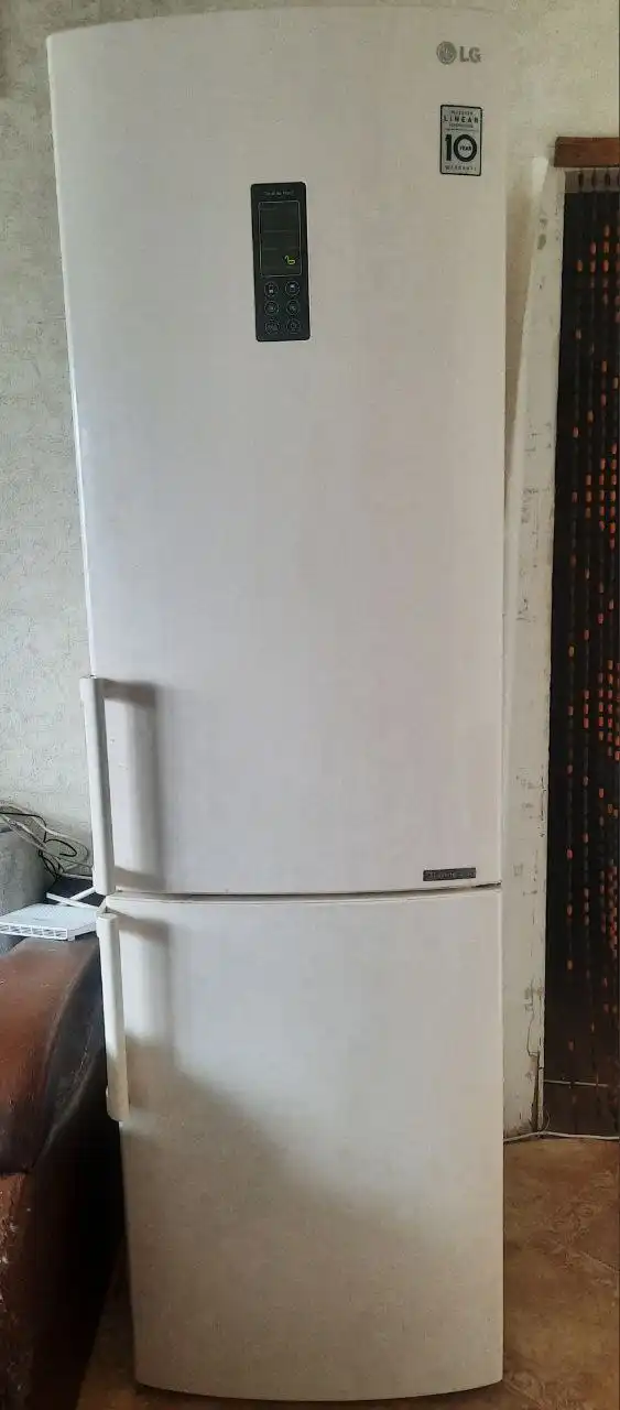 Холодильник LG б/у