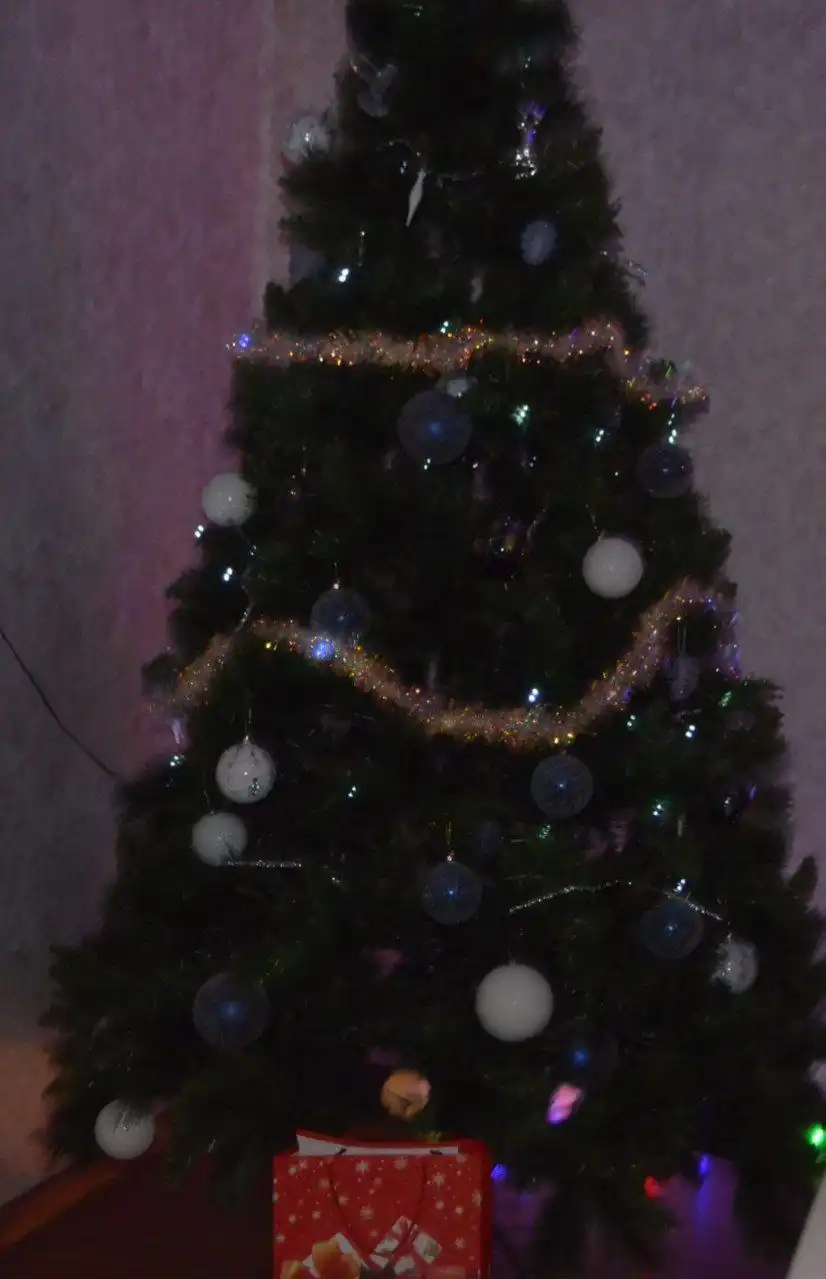 Продам ёлку