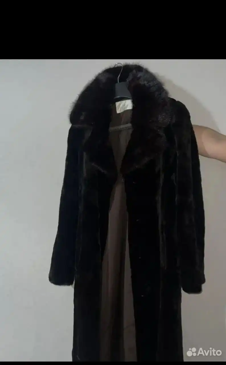 Продам шубу 54 размера