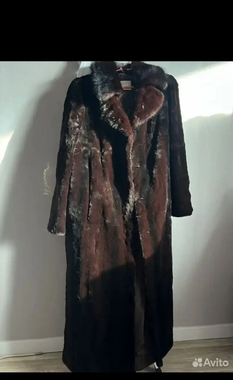 Продам шубу 54 размера
