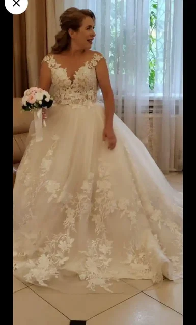 Продажа итальянского свадебного платья - Одежда в Владивосток